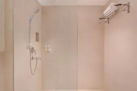 Tigerland Safari - A Lemon Tree Resort, Chitwan, Nepal Отели в г. Дибянагар