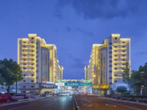 ヘンドンヨンススWOW HOTEL（旅遊大廈） 東陽のホテル