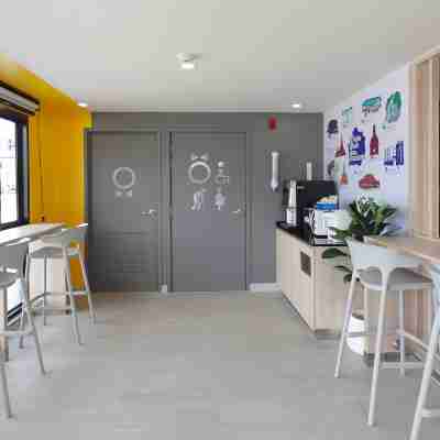 HOP INN Kamphaeng Phet Hotel Exterior