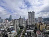 Howard Johnson Tianyi Hotel Guizhou (Guiyang North Railway Station Qianlingshan Park)