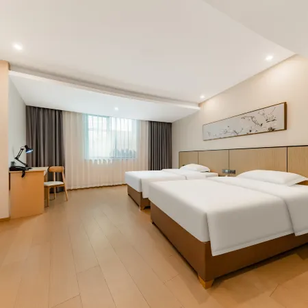 Golden Phoenix Holiday Inn