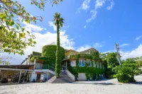 Resort Hotel Moana Coast Các khách sạn ở Naruto