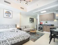 Heaven Crest Vacation Homes Downtown - Studio and 1 Bedroom 2 min walk to Dubai Mall and Burj - Pet friendly