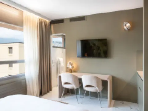 VISIONAPARTMENTS Lugano - contactless check-in ルガノのホテル