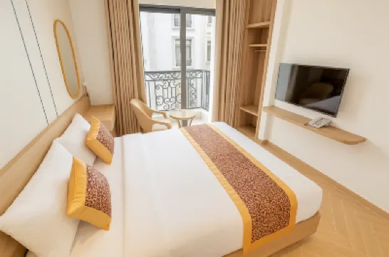 S79 My My Hotel 2 Các khách sạn gần Trường Đại học Bách khoa - Đại học Quốc gia TP.HCM