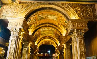 Nanyang Changsheng Hotel