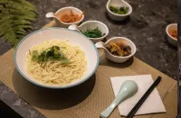 Rongyu Hotel - 2-Star