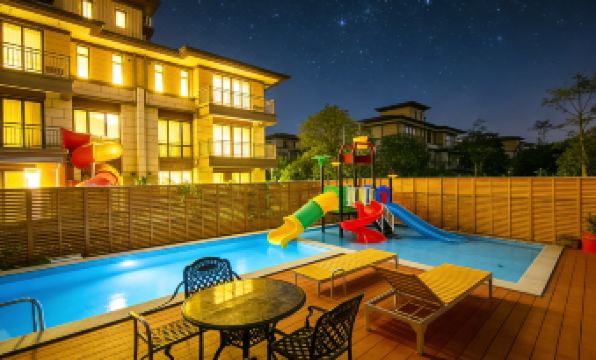 Yujian Holiday Villa (Midea Egret Lake Branch, Foshan)