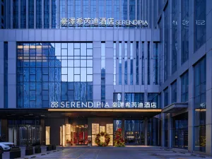 Serendipia Hotel by Holz