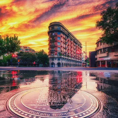 Jinglai Hotel·Selection (Shanghai Daning Lingshi Park)