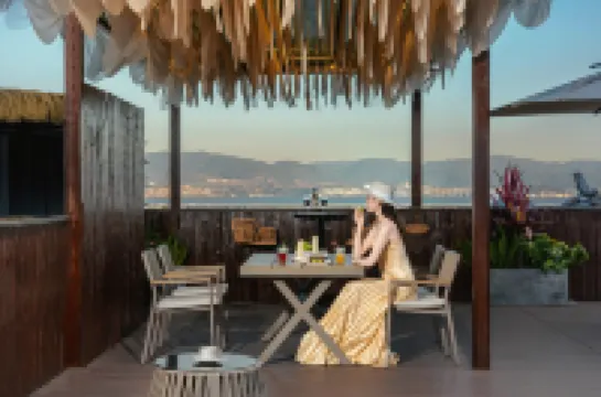 Early Morning Time Hotel (Dali Ancient City South Gate)