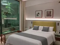Haoli Holiday Hotel (Guangde Municipal Government) Hotels in Guangde