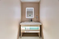 Hi Inn (Huizhou Jiangbei Kaisa Plaza) - 2-Star