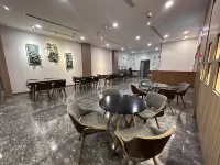 Yuan Hsiang Hotel - 2 Yıldız