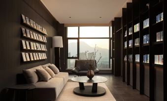Atour Hotel(Wenzhou Ouhai MixC)