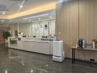 GreenTree Inn Express Hotel (Huludao Qianyuan Xiangman Huadu RT Mart Darunfa Store)