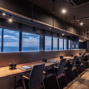 IZU RETREAT  by Onko Chishin