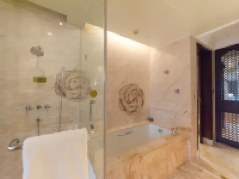 Grand New Century Hotel Ningbo Hotels in Ningbo