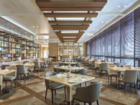 Marriott Jeju Shinhwa World Hotels & Resorts Hotel di Seogwipo-si
