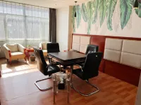 Fengning Hotel - Gym
