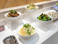 Vienna Hotel (Xinxiang DL Fat Donglai Sanpang Store) Hotels in Xinxiang