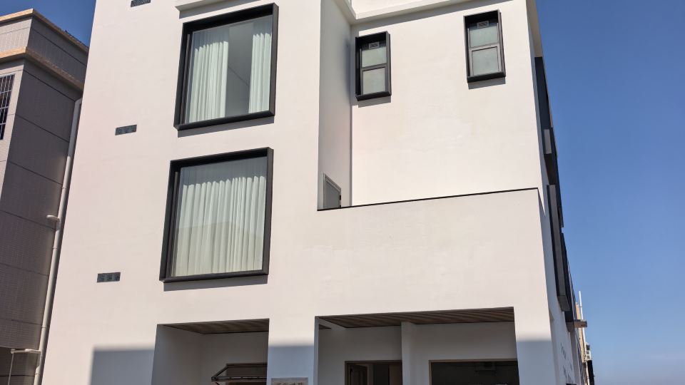 FLNC Homestay