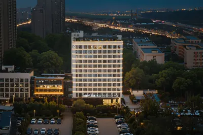 Xianyang Lesi Pei Hotel Hotels near Qindu