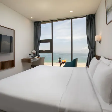 Mangata Beachfront Hotel - Rooftop Bar Sea View