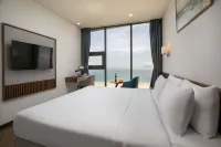 Mangata Beachfront Hotel - Rooftop Bar Sea View