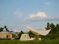 DoulegenLuxury nomad camp - parcheggio