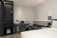 AtourLight Hotel, Delicious Street, Minsheng Road, Pensiuchi, Guiyang