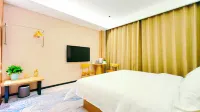 Urba Hotel (Dushanzi Duku Highway Branch)