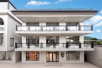 Yunlanju · CloudMist | Family-Friendly Designer Scenic Boutique Stay (Baoquan Tourism Resort Area) - ที่มีบาร์