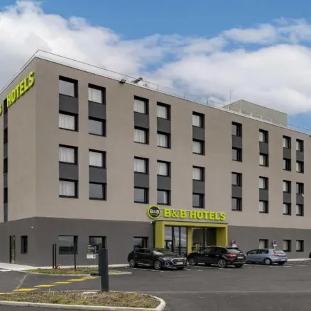 B&B HOTEL Valenciennes Onnaing