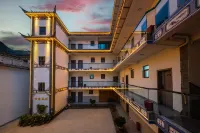 Dali Airport Hotel (Dali Fengyi Airport Branch) Hotels in Dali Airport/Dali Sea World