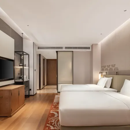 HUALUXE Guiyang Financial Hotel