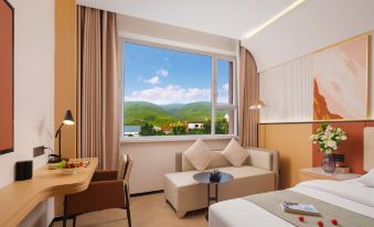 Nalati Lisi Platinum Hotel