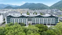 CharmJoyHotel - موقف سيارات