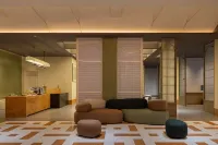 Guiyang Qianyu Design Hotel (Longdongbao International Airport Jianlongdong Subway Station)