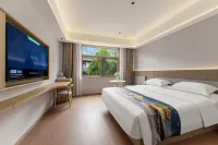 Meet Karst Cave Hotel (Zhashui Karst Cave National Geopark Branch) - 3 étoiles