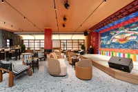 Lian LIAN HOTEL Hotel (Shangri-La Ancient City) - bar