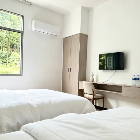 Xing Shi · Chun Shan Homestay (Mangshan Wuzhi Peak Branch)