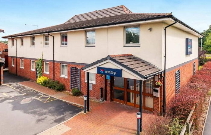 Travelodge Oldham Chadderton Hotel
