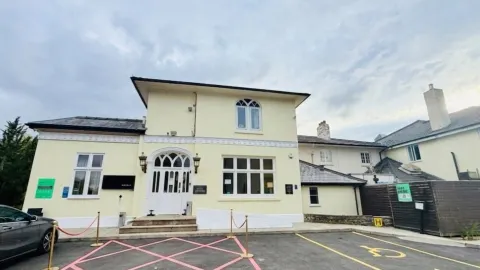 Wrexham Llyndir Hotel by Belvilla in 렉섬