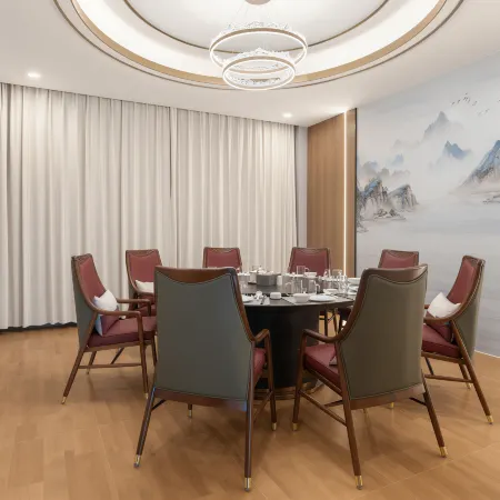 Ejin Banner Ruoshui Xing Hotel
