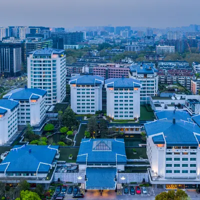 The Dragon Hotel Hangzhou Hoteles cerca de Huanglongdong Scenic Spot