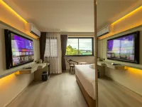 B2 Surat Grand Boutique Hotel - Wi-Fi