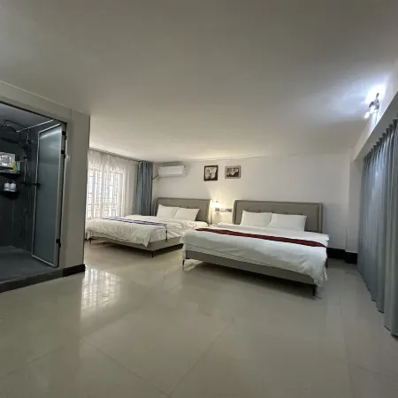Dongxing Huayaju Apartment