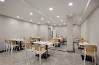 Me Young Residence Hotel (Jishou Heshengtang Mall) - วิวภูเขา