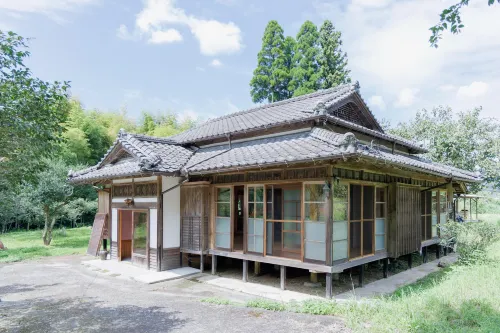 Private Japanese Kominka Retreat with Huge Garden HASSOAN - parking